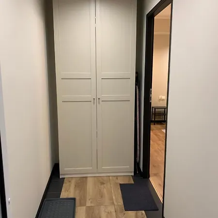 Wilenska #free Parking, Self Check-in